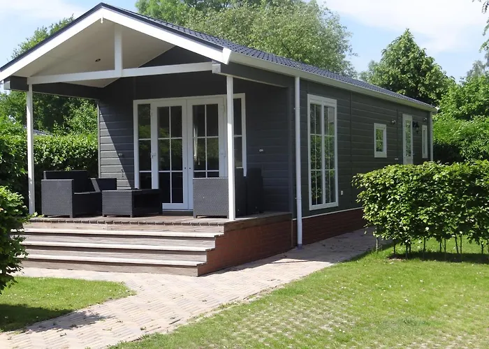 Domek alpejski Recreatiepark Jachthaven De Veerstal - Luxe