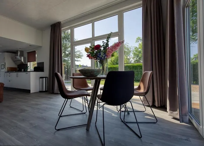 Domek alpejski Recreatiepark Jachthaven De Veerstal - Luxe *